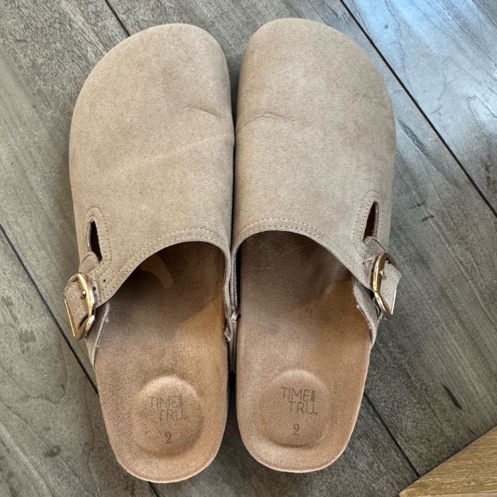 Womens Clogs